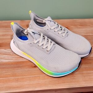 Flux tennis shoes